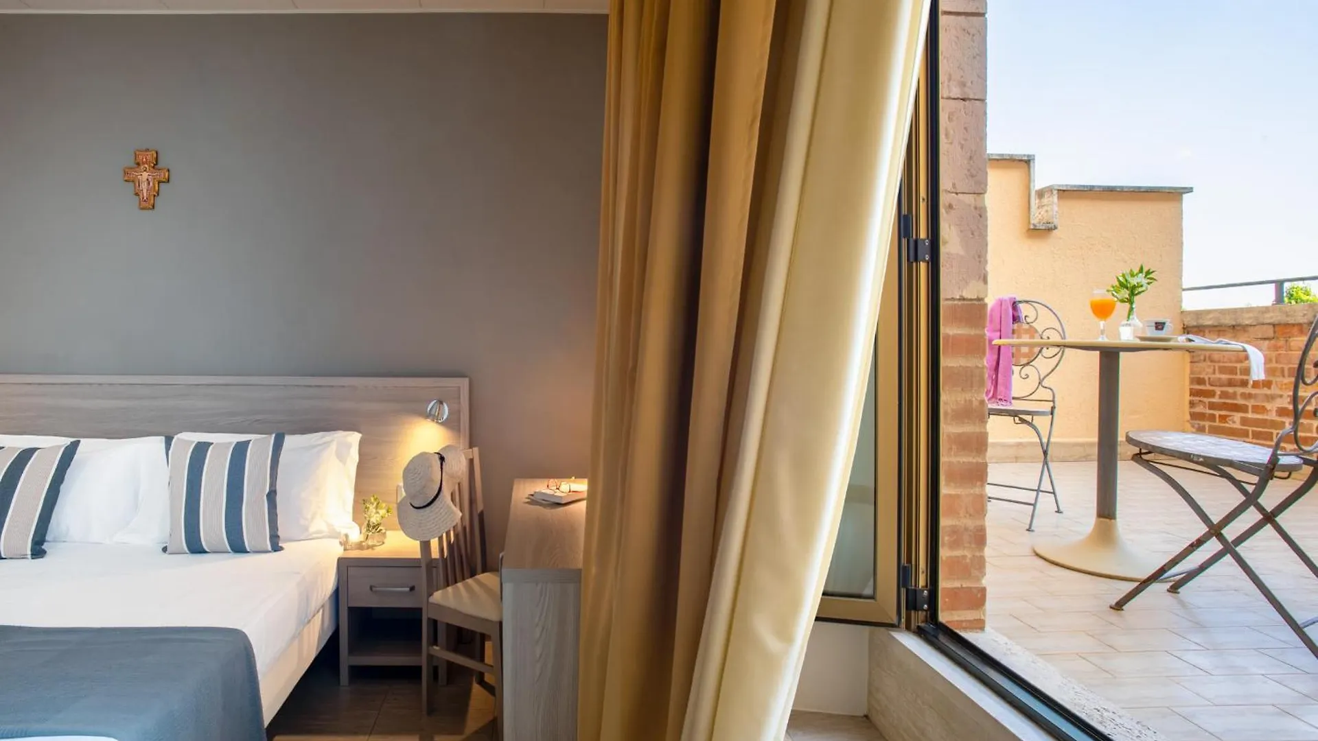 Domus Pacis Assisi Hotel